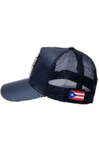 Load image into Gallery viewer, Puerto Rican black shield snapback cap | Gorra Puertorriqueña
